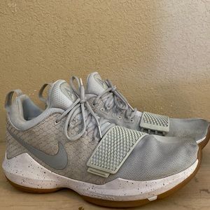 Nike Paul George 1’s